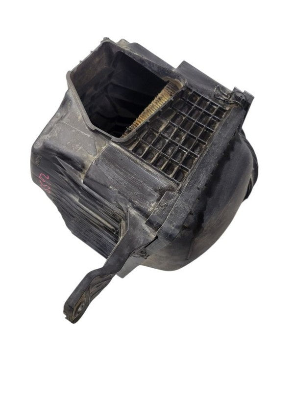 Air Cleaner 6.7L Diesel Fits 10-12 DODGE 2500 PICKUP 671433
