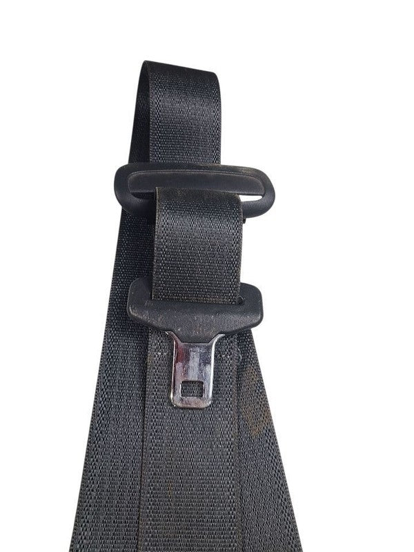 200       2015 Seat Belt Rear 644782