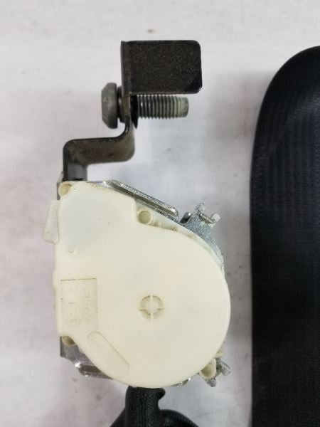 REAR F250SD    2015 Driver's Side Retractor Seat Belt Rear 496105