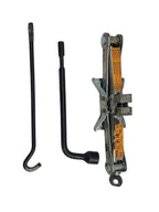 VERSA     2011 Jack 605216