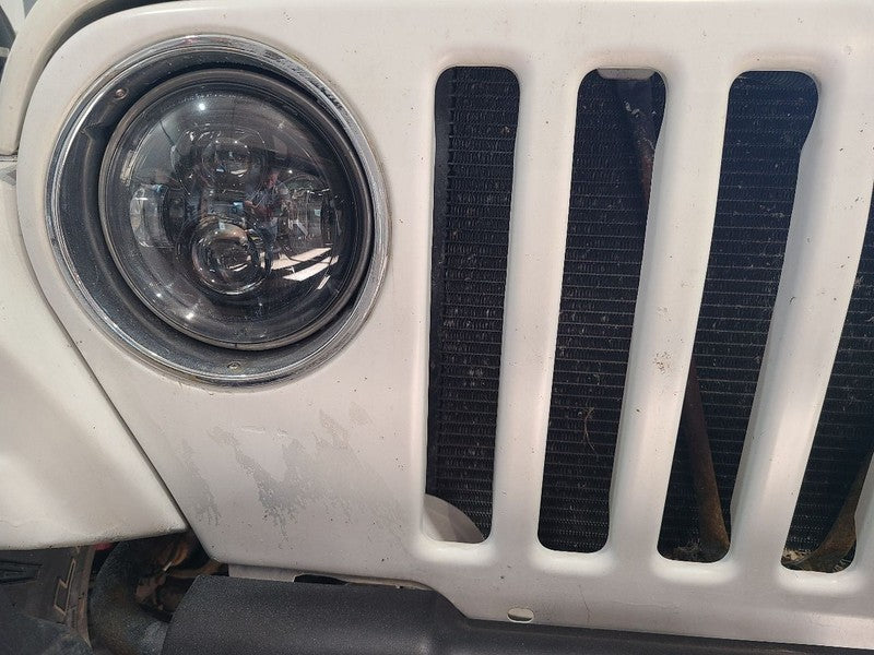 Grille Fits 97-06 WRANGLER 680054