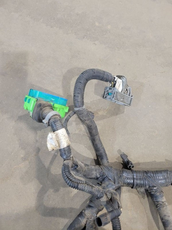 SILVRDO15 2014 Engine Wire Harness 670574