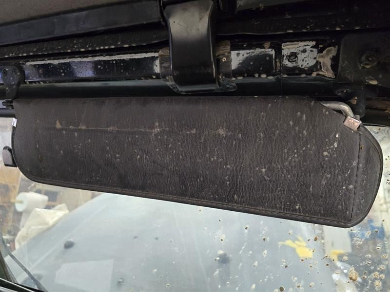 Passenger Right Sun Visor Fits 00-02 WRANGLER 604762