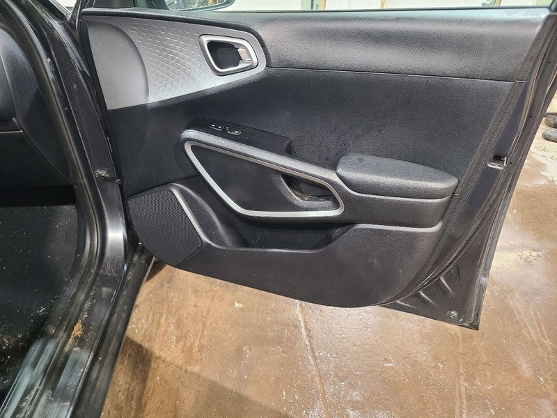 Passenger Front Door Without Automatic Up And Down Fits 20-25 SOUL 669
