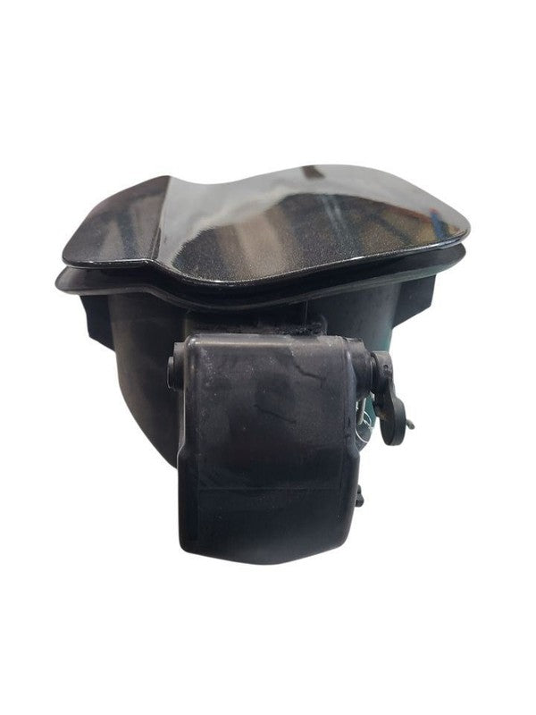 CORSAIR   2020 Fuel Filler Door 661543