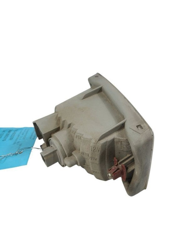 Passenger Corner/Park Light Park Lamp-turn Signal Fits 99-02 4 RUNNER 