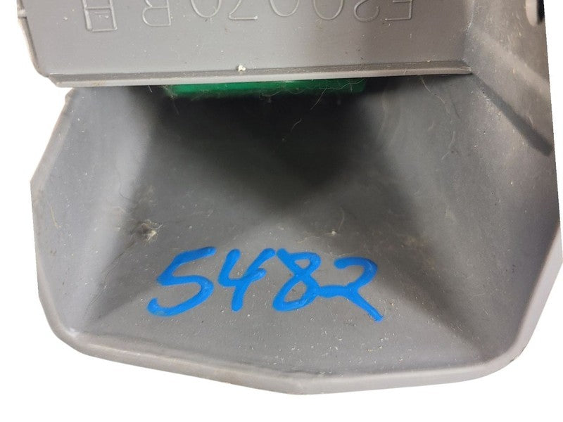 YUKON     1998 Seat Belt Front 664329
