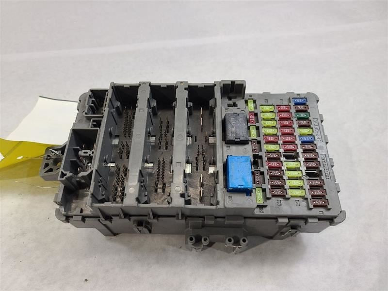 TLX       2015 Fuse Box Cabin 606167