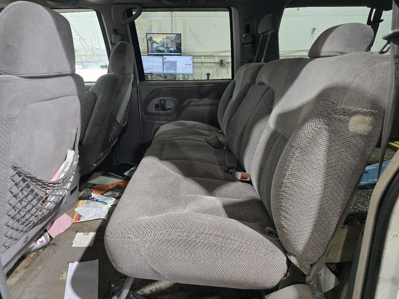 SUBGM1500 1997 Seat Belt Front 645358