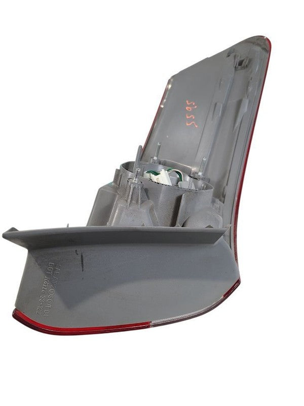 Passenger Tail Light Quarter Panel Mounted Hybrid Fits 07-09 CAMRY 671