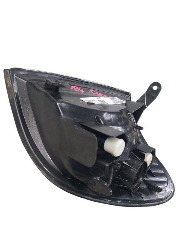 Passenger Corner/Park Light Park Lamp-turn Signal Fits 00-04 TUNDRA 65