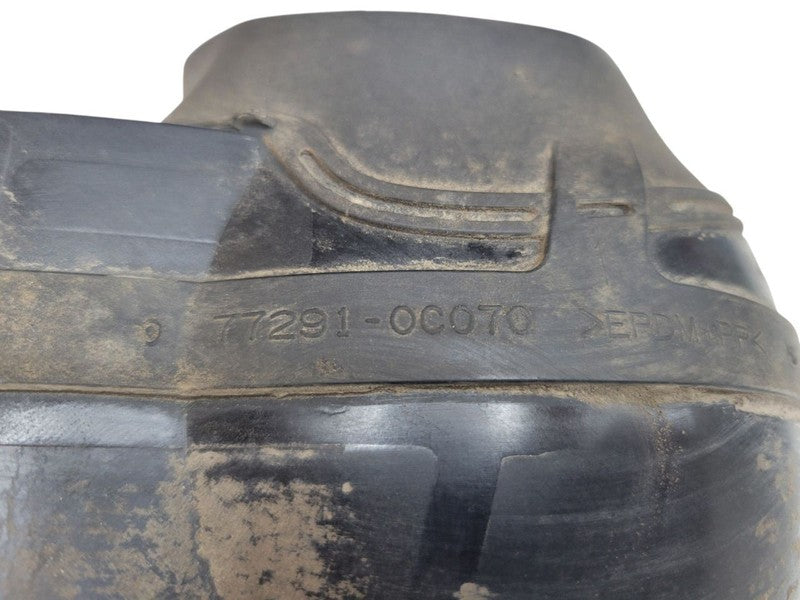 TUNDRA    2010 Fuel Filler Door 672608