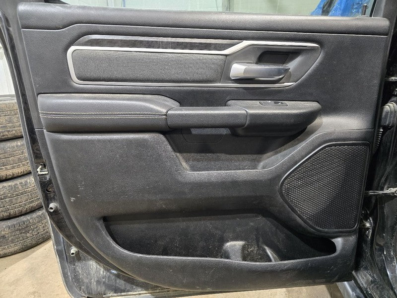 RAM15NEW  2021 Door Trim Panel Rear 621716