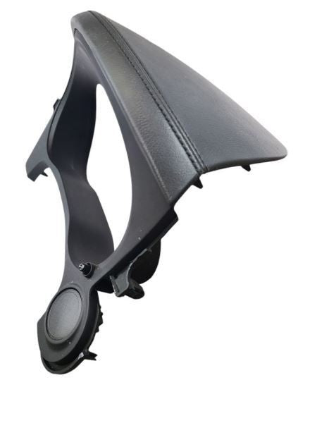OUTLANDER 2016 Dash Bezel 600808