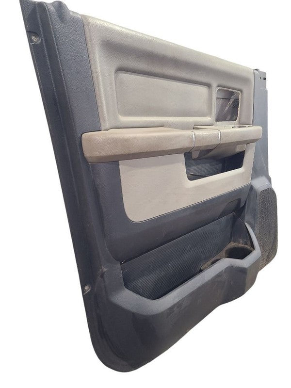RAM1500   2012 Front Door Trim Panel 659218