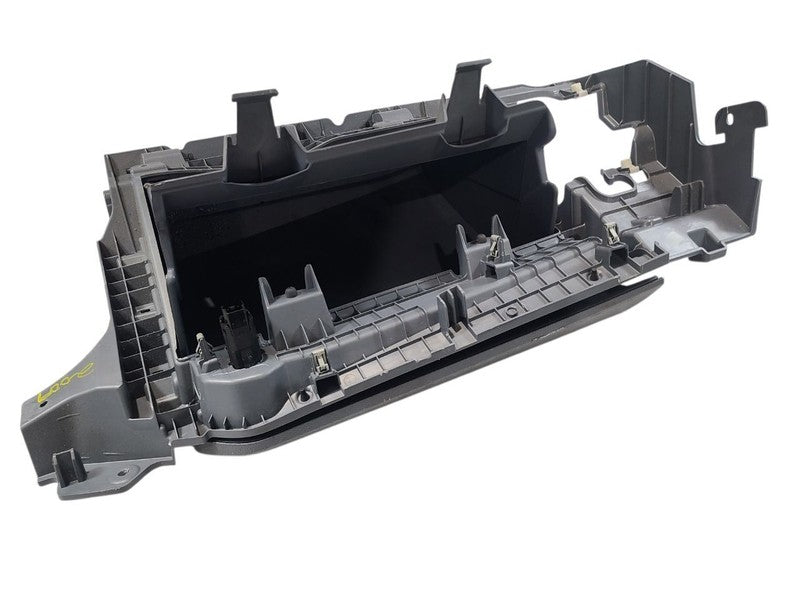 TRANSIT25 2019 Glove Box 662717