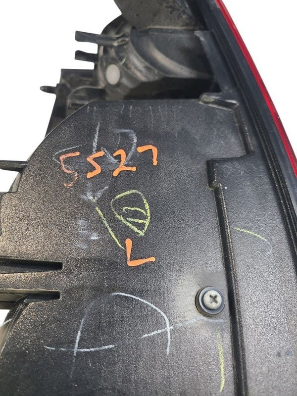 Driver Tail Light Without Bezel Trim Clear Lens Fits 16-17 TACOMA 6672