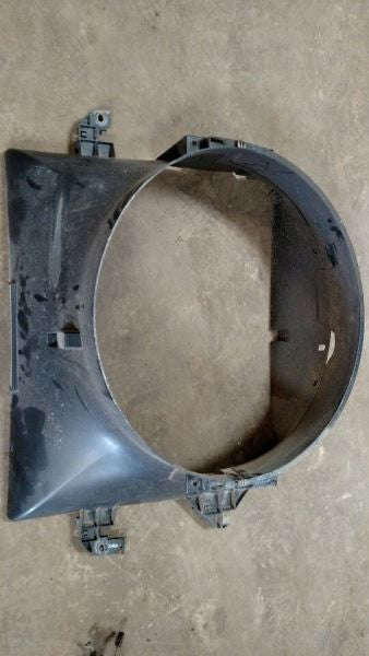 RAM2500   2011 Radiator Shroud 215129