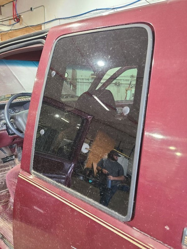 Driver Quarter Glass With Privacy Tint Fits 89-00 CHEVROLET 2500 PICKU