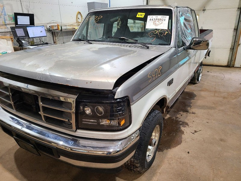 Hood From 8501 GVW Fits 92-97 FORD F250 PICKUP 664046