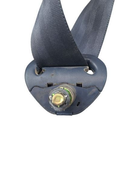 T100      1995 Seat Belt Rear 593146
