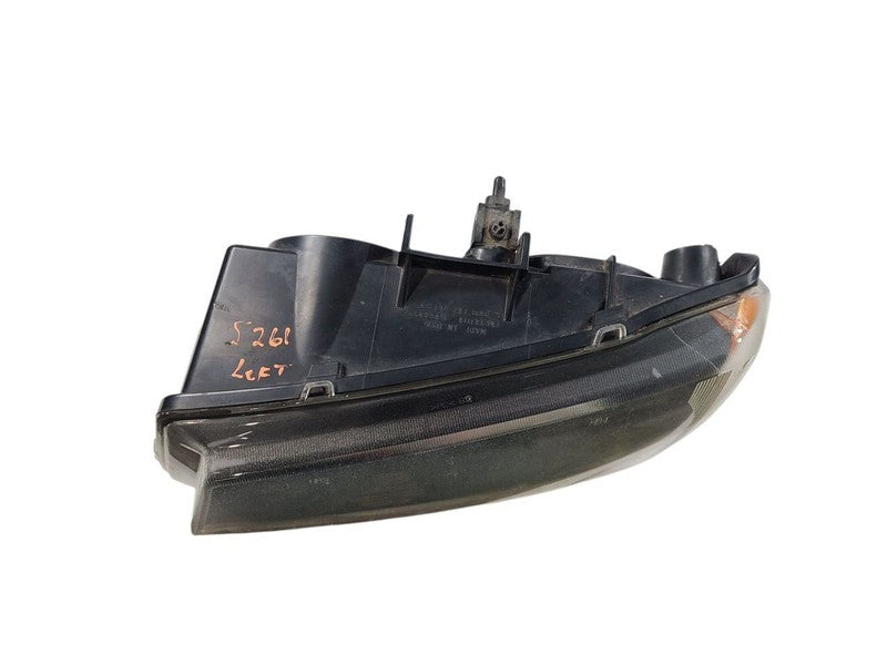 Driver Headlight Without Lower Body Cladding Fits 03-04 AVALANCHE 1500