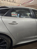 Passenger Rear Side Door SWB 119'' Wb Fits 14-19 XJ 640313