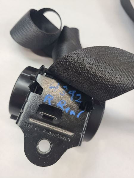 REAR XT5       2019 2nd Row Passenger Side Retractor Seat Belt Rear 56