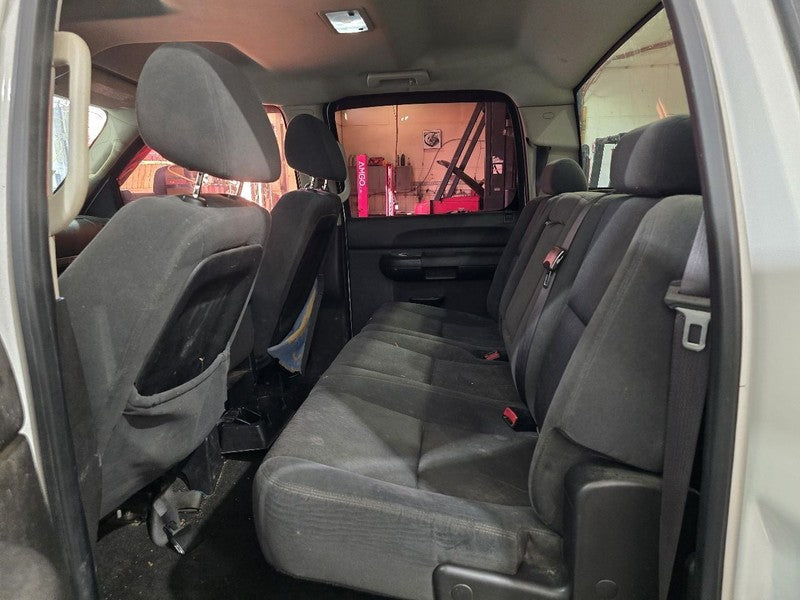 Passenger Rear Side Door Crew Cab Fits 07-14 SIERRA 2500 PICKUP 646582