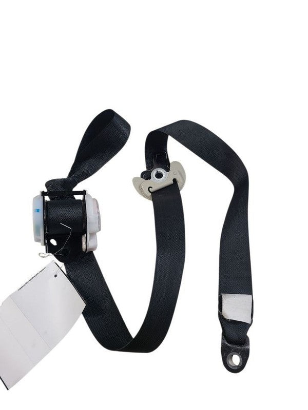 QX80      2017 Seat Belt Rear 648053