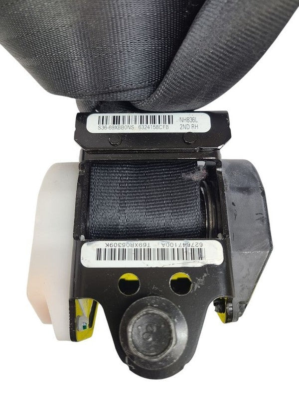 PILOT     2016 Seat Belt Rear 608355