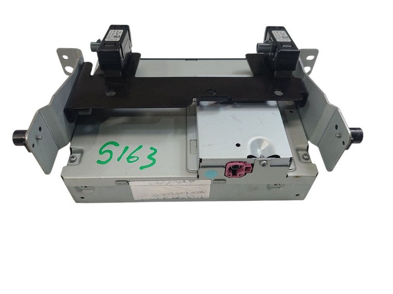 Audio Equipment Radio CD Player Fits 17-20 F-PACE 643139 FW9311B608AD