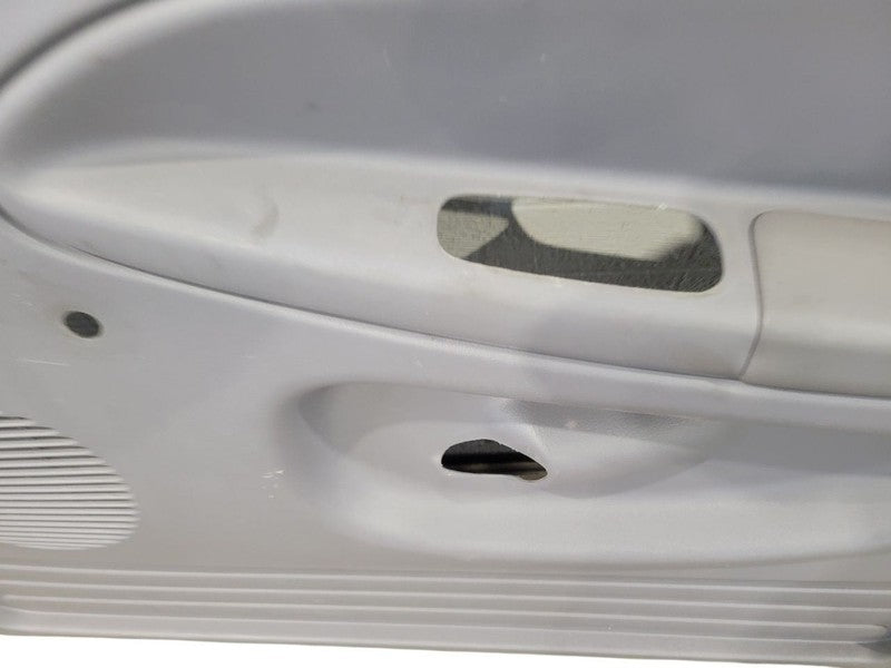 RAM1500   2001 Front Door Trim Panel 667052