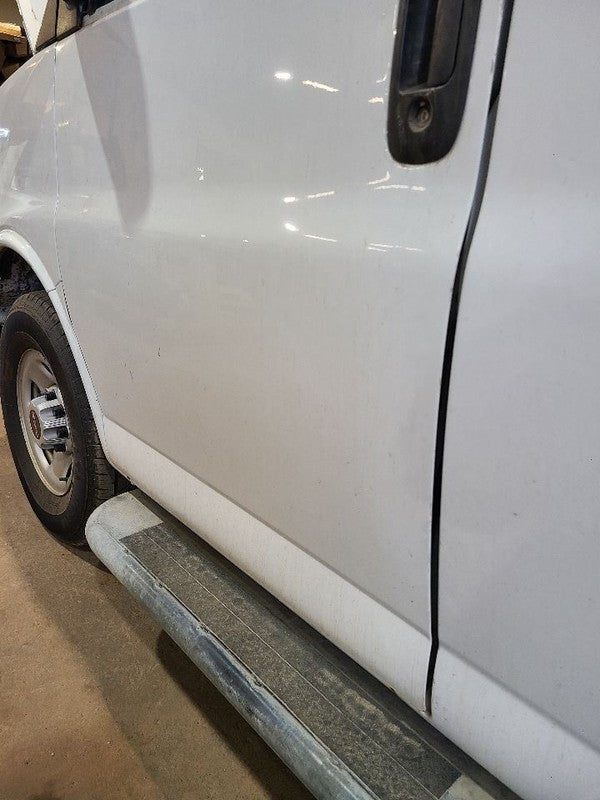 Driver Left Front Door Fits 16-24 EXPRESS 2500 VAN 676822