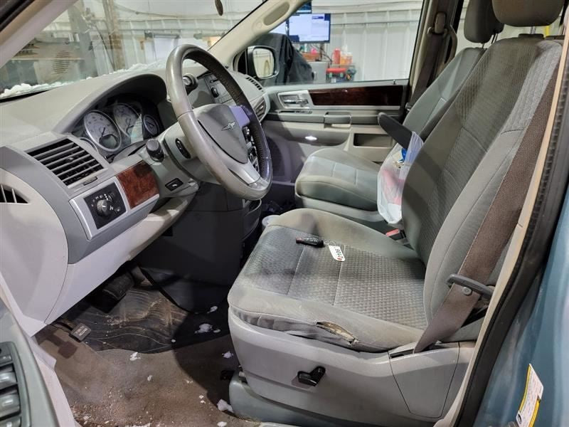 Chassis ECM Fits 2010 CARAVAN 569376 56054223AA