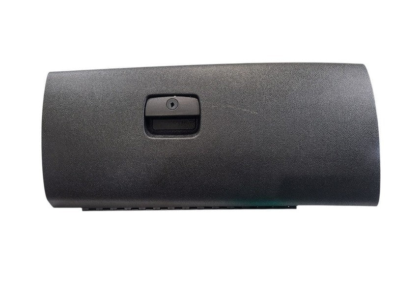 YUKON     2011 Glove Box 671847