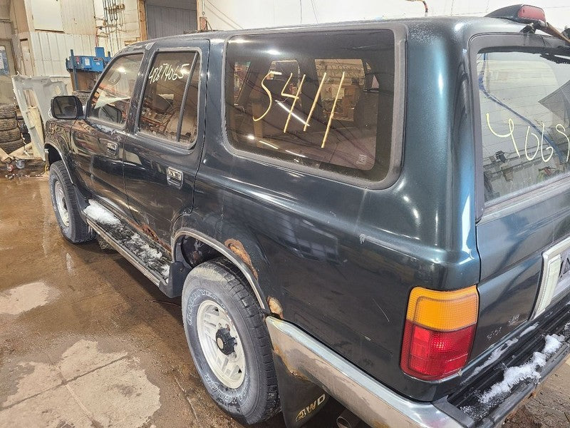 Rear Bumper Chrome With 31" Tire Option Fits 90-95 4 RUNNER 659764
