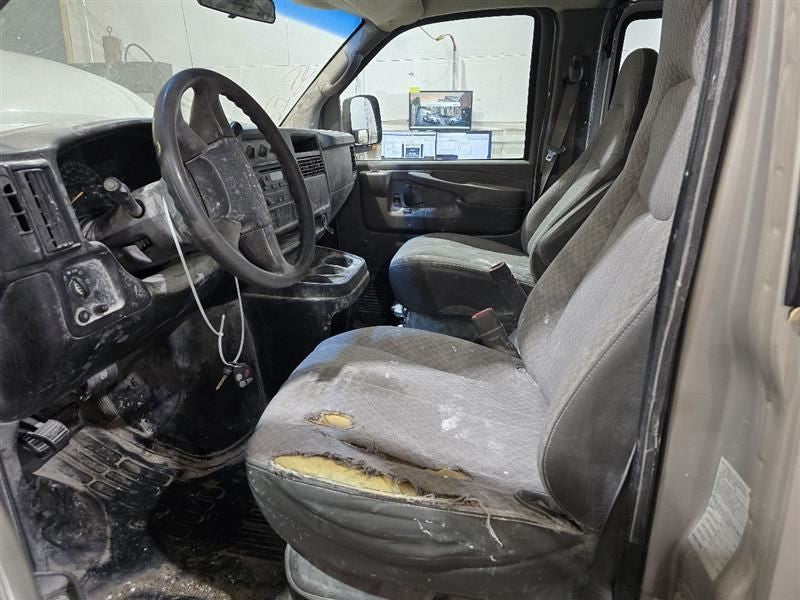 Driver Side View Mirror Single Mirror Fits 03-07 EXPRESS 1500 VAN 5748