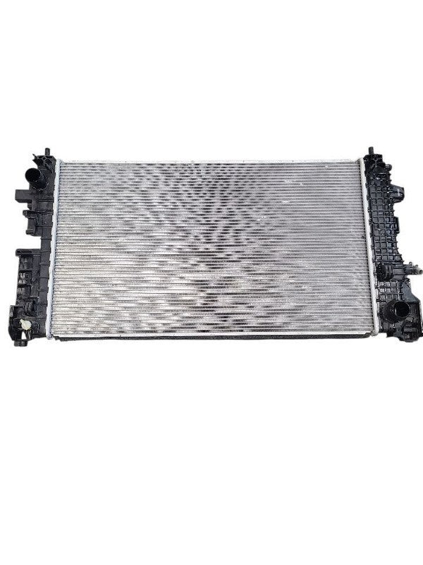 Radiator Fits 21-25 TRAILBLAZER 653168