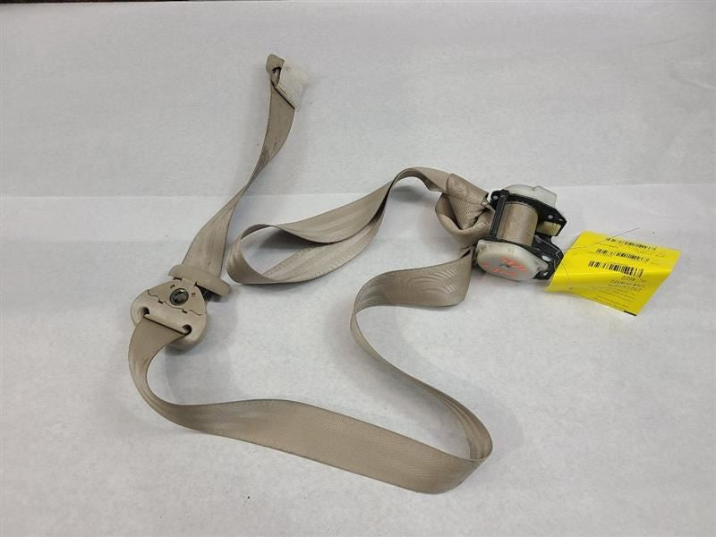 LX470     1999 Seat Belt Rear 605237