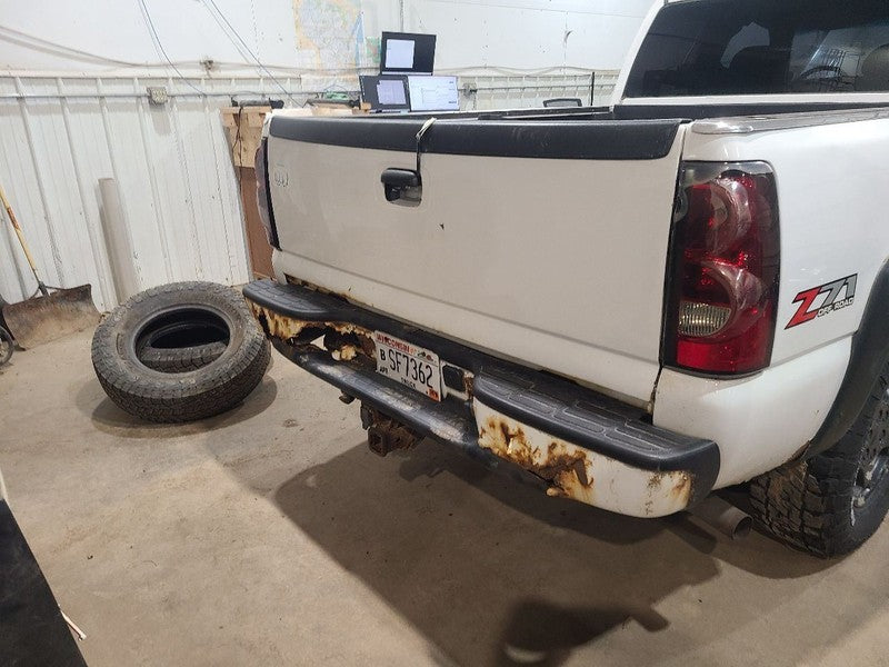 SLVRADO15 2004 Radiator Shroud 649710