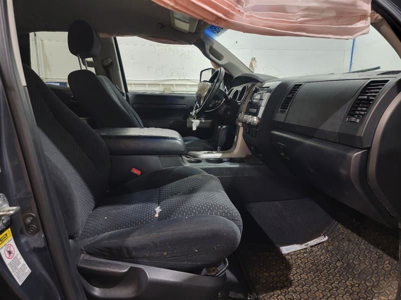 Speedometer Cluster KPH 8 Cylinder With Crew Cab Fits 08 TUNDRA 403728