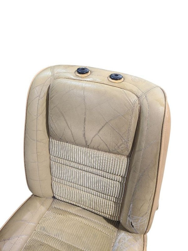 GRAND-WAG 1987 Front Seat 653636