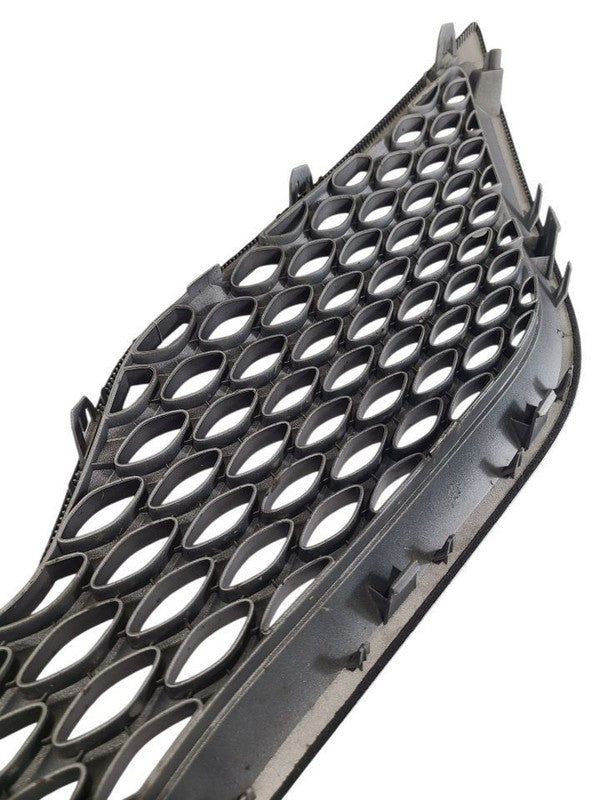 Grille Upper SE Mesh Fits 10-11 CAMRY 660227