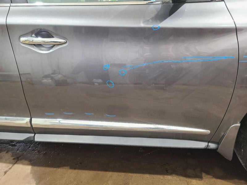 Passenger Right Front Door Fits 16-20 INFINITI QX60 659843