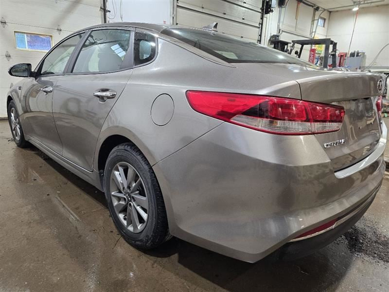 Driver Left Fender Without Charging Port Fits 16-20 OPTIMA 605438