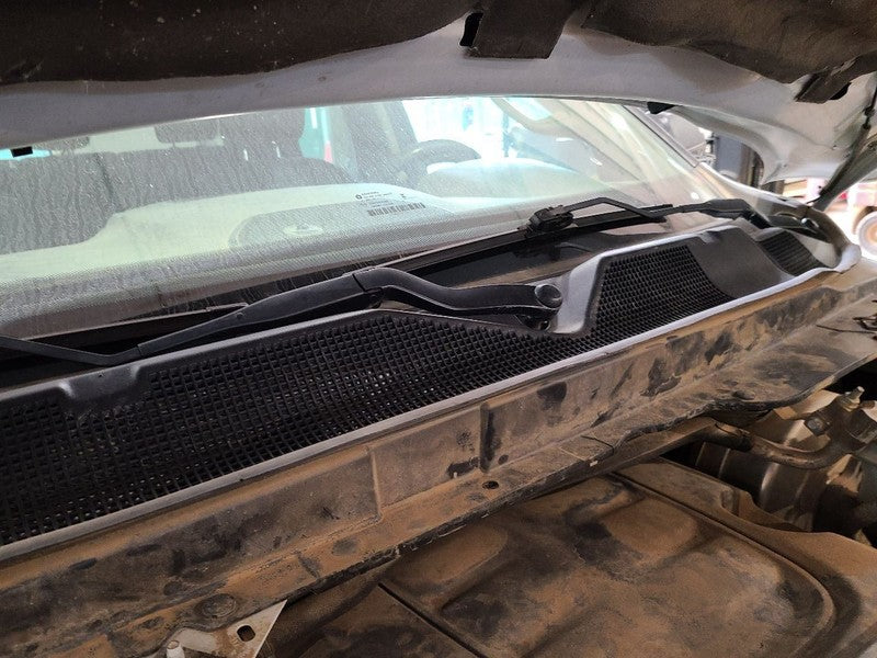 RAM2500   2019 Cowl 674136