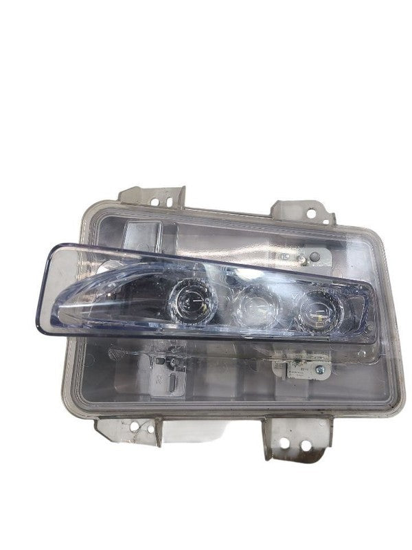 Passenger Corner/Park Light Fog-driving LED Fits 15-17 NAVIGATOR 63638