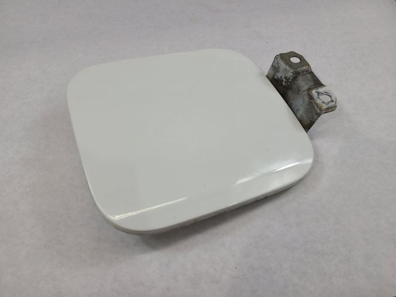 CR-V      2003 Fuel Filler Door 570965