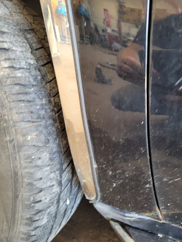 Driver Left Fender Fits 07-14 ESCALADE 676691